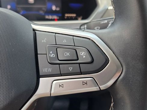 Used 2020 Volkswagen Tiguan S FWD image 25