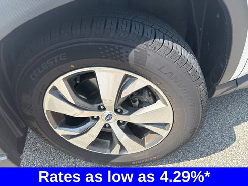 Used 2023 Subaru Ascent Premium w/ Convenience Package AWD/4WD image 11