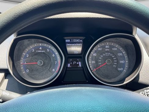 Used 2014 Hyundai Elantra GT FWD image 14