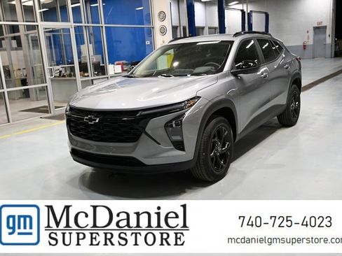 New 2026 Chevrolet Trax LT w/ Driver Confidence Package image 1