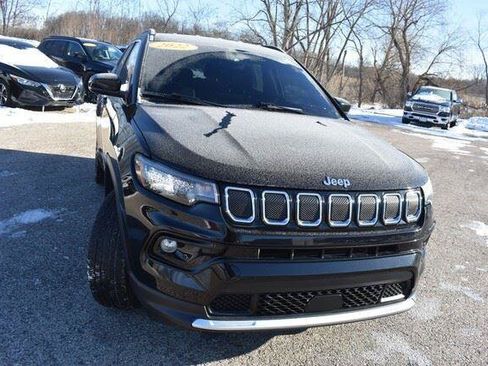 Used 2022 Jeep Compass Limited AWD/4WD image 10