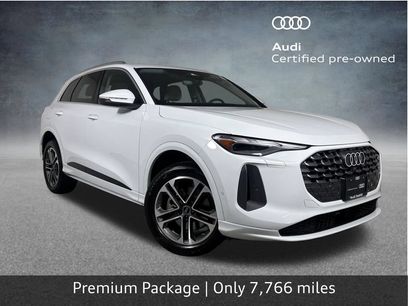 Used 2025 Audi Q5 Premium w/ Convenience Package