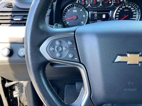 Used 2018 Chevrolet Tahoe LT w/ LT Signature Package image 16