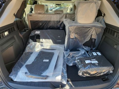 New 2026 MAZDA CX-90 3.3 Turbo w/ Premium Sport Pkg image 9