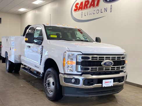New 2026 Ford F350 XLT AWD/4WD image 2