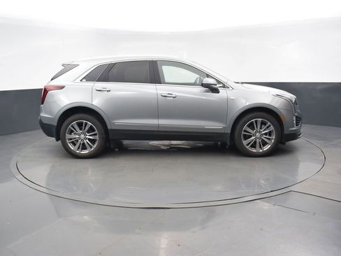 New 2026 Cadillac XT5 Premium Luxury w/ Driver Assist Package AWD/4WD image 7