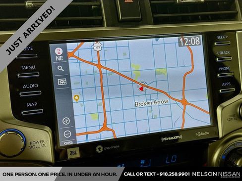 Used 2020 Toyota 4Runner Limited AWD/4WD image 13