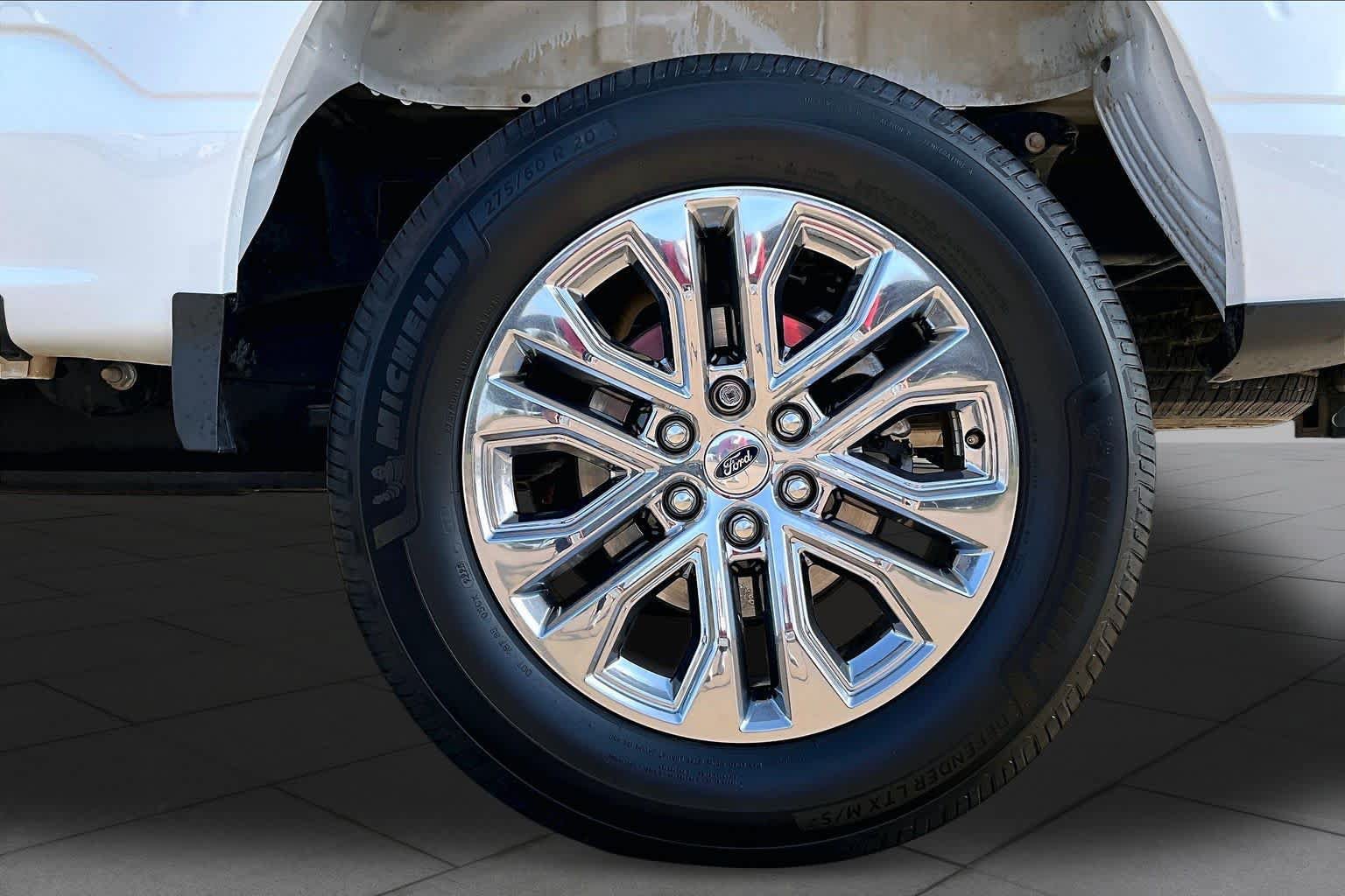 Used 2024 Ford F150 Lariat w/ FX4 Off-Road Package AWD/4WD image 10