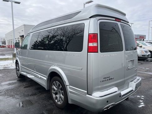 Used 2024 GMC Savana 2500 Explorer Limited SE image 4