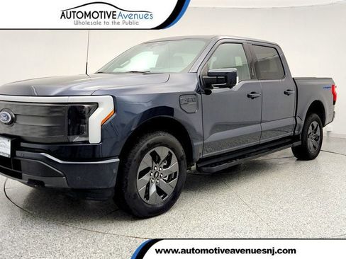 Used 2022 Ford F150 Lightning Lariat w/ Equipment Group 511A High image 1