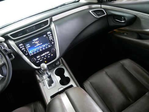 Used 2017 Nissan Murano SL w/ SL Technology Package AWD/4WD image 11