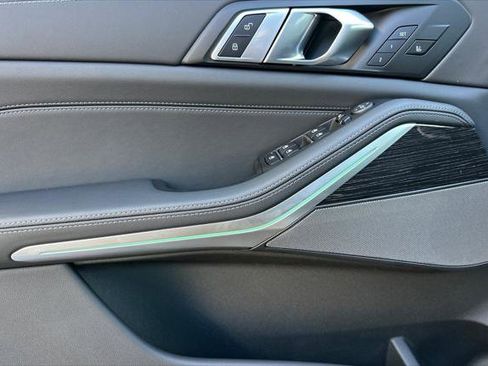 New 2026 BMW X5 xDrive40i w/ M Sport Package image 10