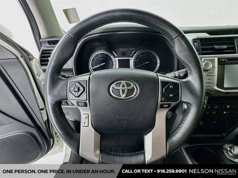 Used 2016 Toyota 4Runner Limited AWD/4WD image 11