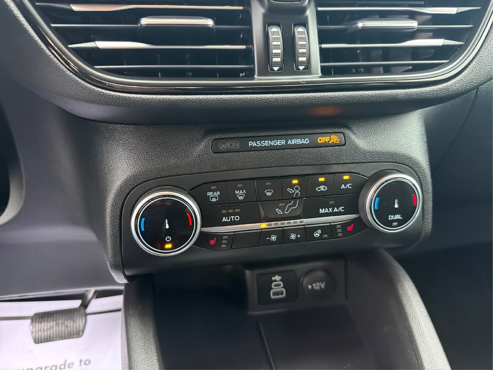 Used 2025 Ford Escape ST-Line Select AWD/4WD image 27