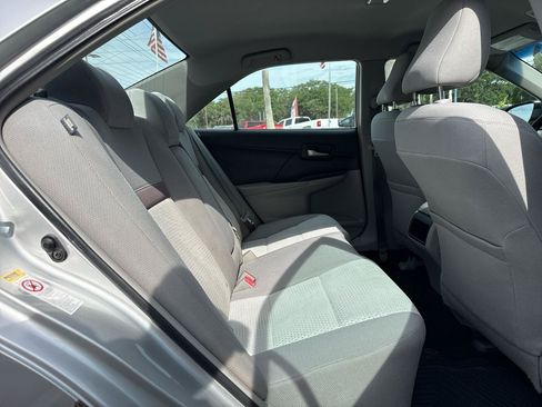 Used 2013 Toyota Camry LE FWD image 15