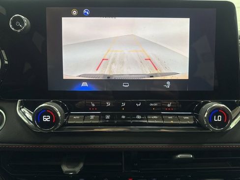 New 2025 Chevrolet Colorado Z71 image 17