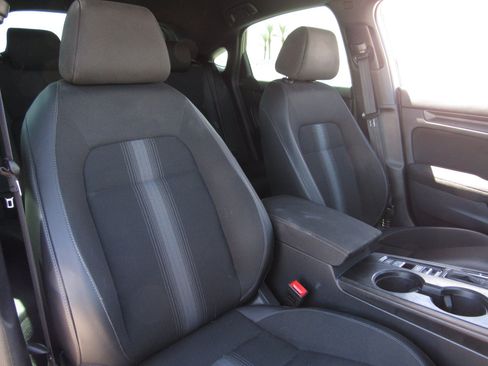 Used 2025 Honda Civic Sport image 10