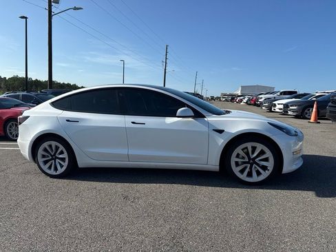 Used 2021 Tesla Model 3 Long Range AWD/4WD image 1
