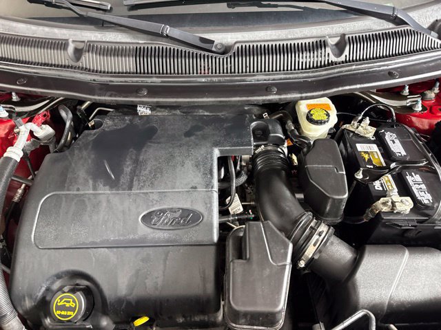Used 2017 Ford Explorer XLT w/ Equipment Group 202A FWD image 13