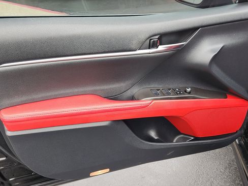 Used 2023 Toyota Camry XSE image 10