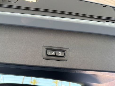 Used 2025 BMW X3 xDrive30i w/ Premium Package AWD/4WD image 23