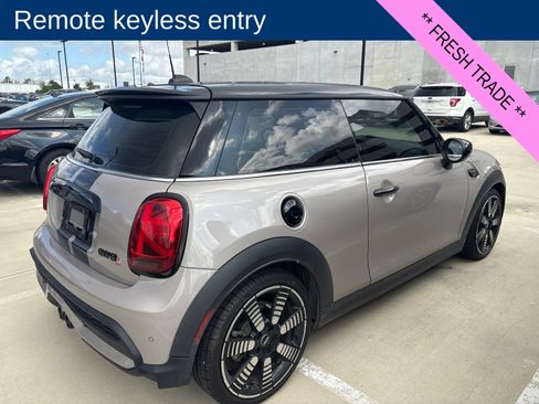Used 2023 MINI Cooper S FWD image 5
