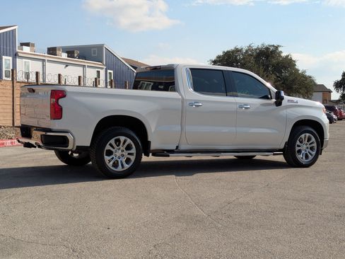 Used 2024 Chevrolet Silverado 1500 LTZ image 4