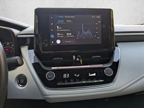 Certified 2025 Toyota Corolla SE image 12