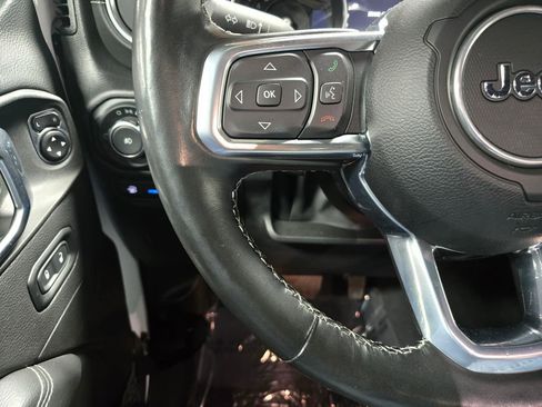 Used 2023 Jeep Wrangler Unlimited Sahara w/ Cold Weather Group image 15