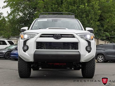 Used 2021 Toyota 4Runner TRD Off-Road AWD/4WD image 11