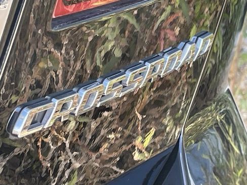 Used 2019 Dodge Journey Crossroad w/ Nav & Sun Group image 24