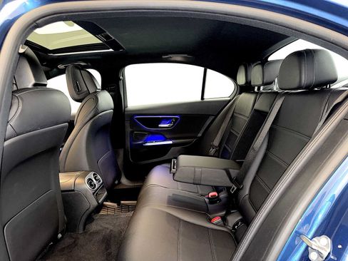 Used 2023 Mercedes-Benz C 300 4MATIC Sedan image 19