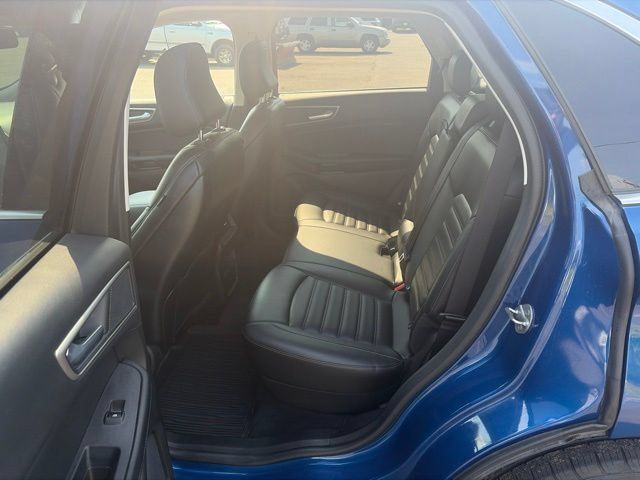 Used 2023 Ford Edge SEL AWD/4WD image 20