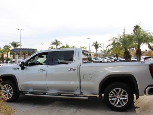 Used 2019 GMC Sierra 1500 SLT w/ SLT Premium Plus Package image 6