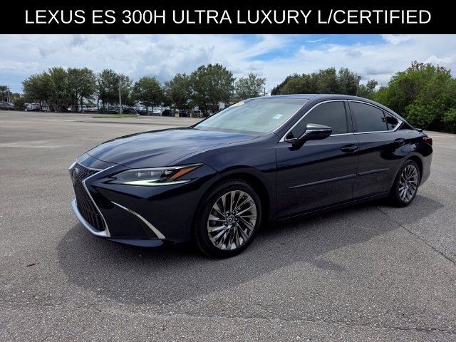 Used 2024 Lexus ES 300h Ultra Luxury w/ Accessory Package (Z1) FWD image 7