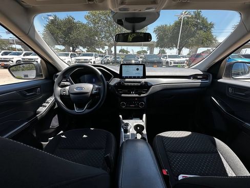 Used 2025 Ford Escape Active FWD image 12