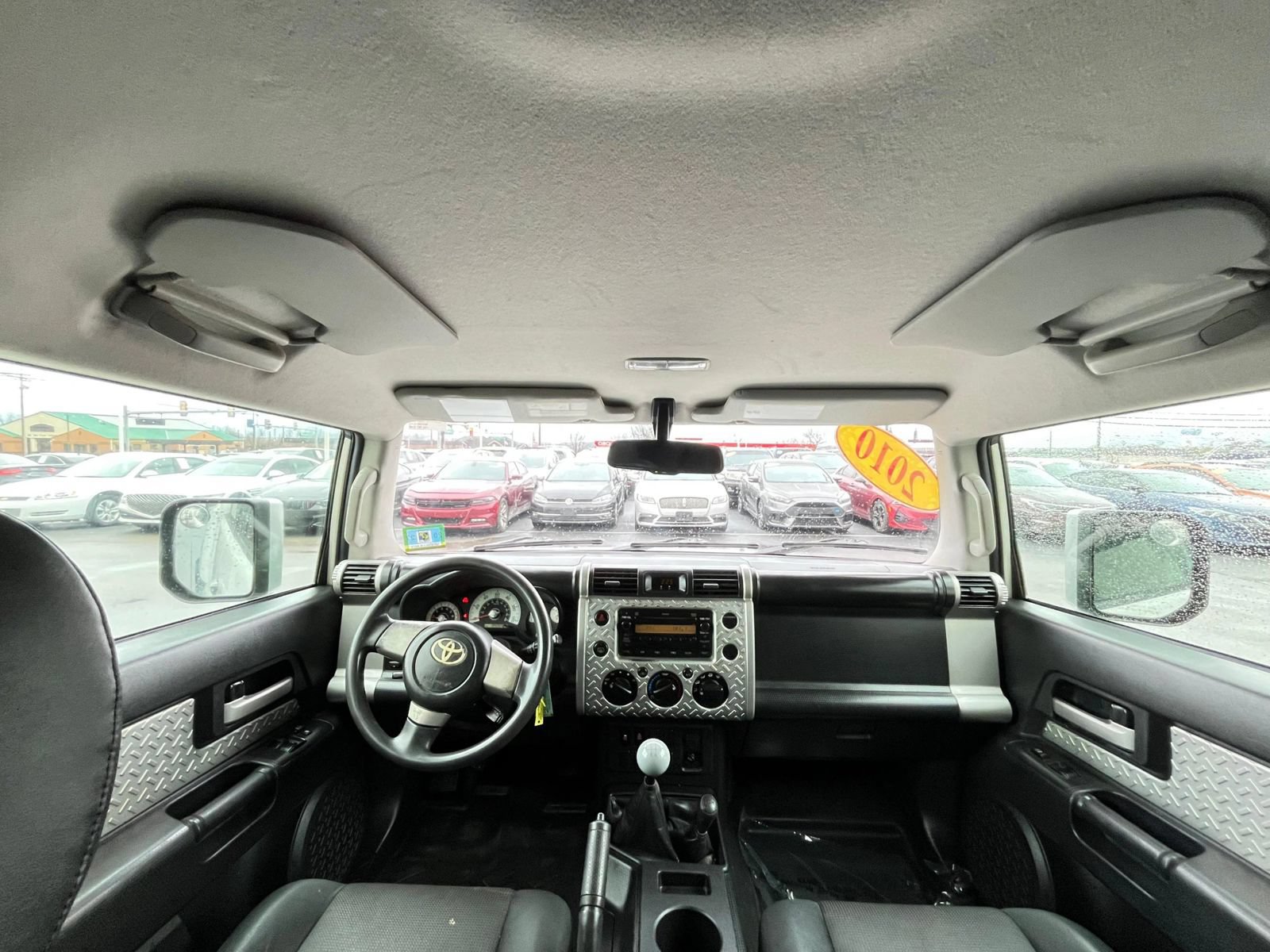 Used 2010 Toyota FJ Cruiser 4WD image 33