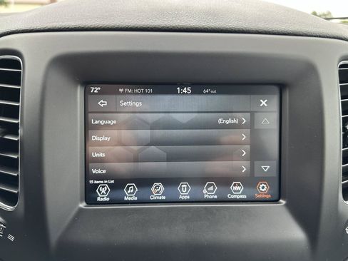 Used 2018 Jeep Compass Latitude w/ Popular Equipment Group FWD image 70