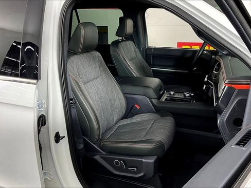 Used 2024 Ford Expedition Timberline image 8
