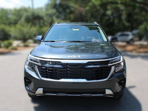 Certified 2025 Kia Seltos S AWD/4WD image 16