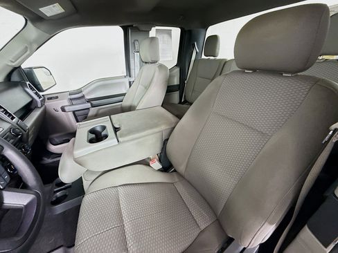 Used 2018 Ford F150 XLT RWD image 24