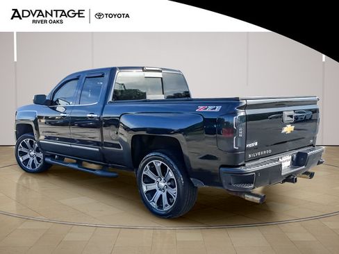 Used 2017 Chevrolet Silverado 1500 LTZ Z71 w/ LTZ Plus Package AWD/4WD image 6