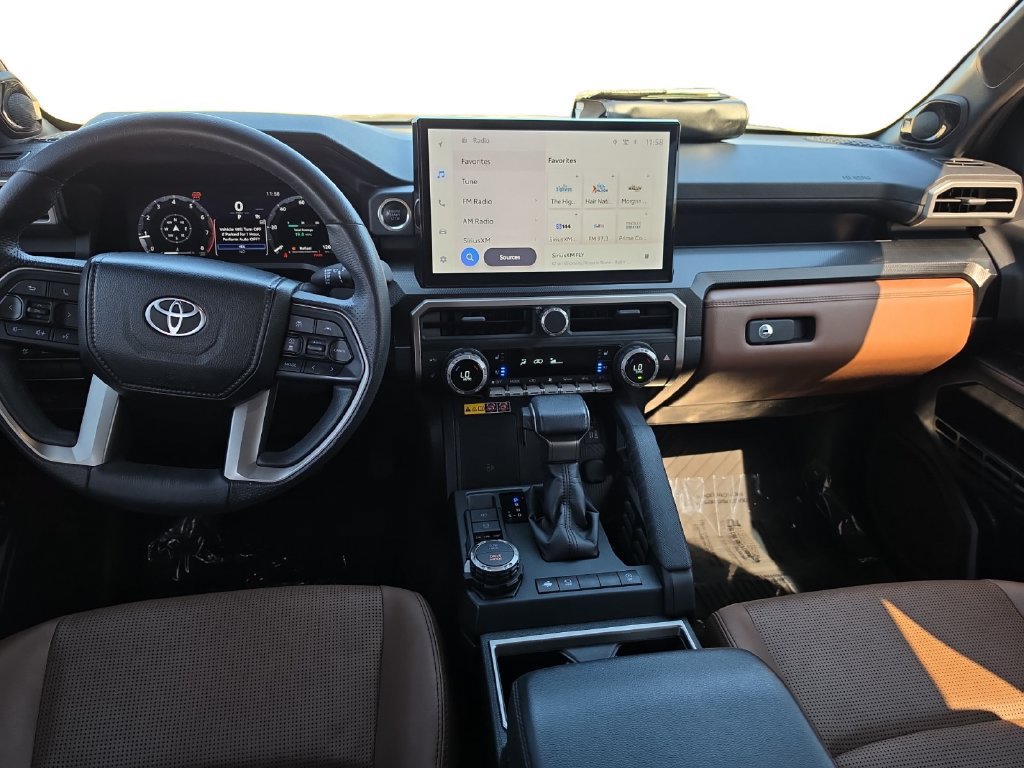 Used 2025 Toyota 4Runner Limited w/ Tow Technology Package AWD/4WD image 11