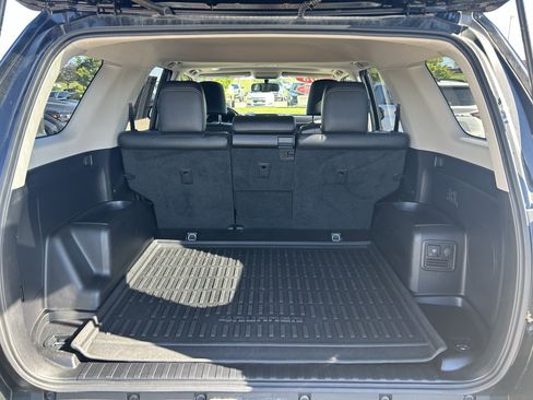 Certified 2018 Toyota 4Runner Limited AWD/4WD image 20