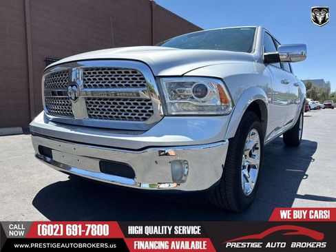 Used 2016 RAM 1500 Laramie RWD image 2