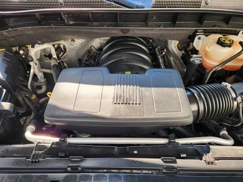 Used 2021 GMC Sierra 1500 SLT AWD/4WD image 31