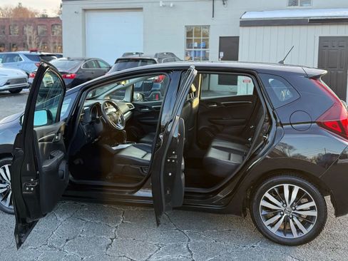 Used 2015 Honda Fit EX image 9