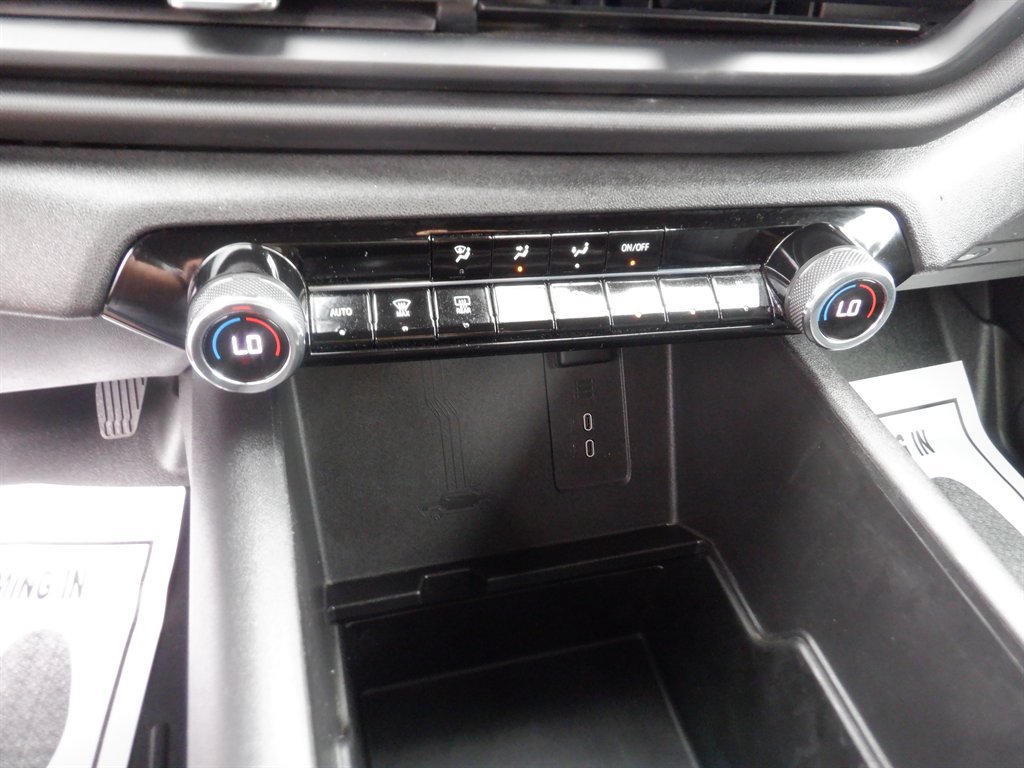 Used 2024 Chevrolet Silverado EV W/T AWD/4WD image 18