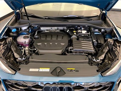 New 2026 Audi Q3 quattro 2.0T image 11