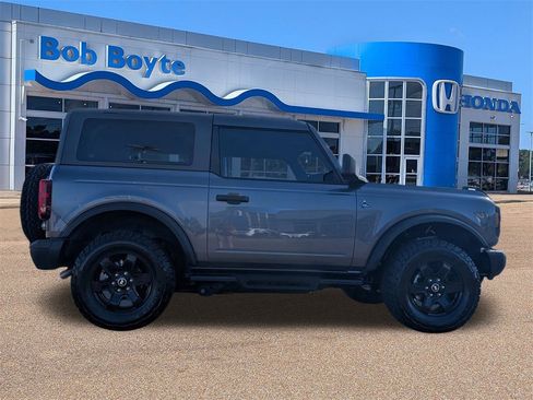 Used 2024 Ford Bronco Black Diamond image 6